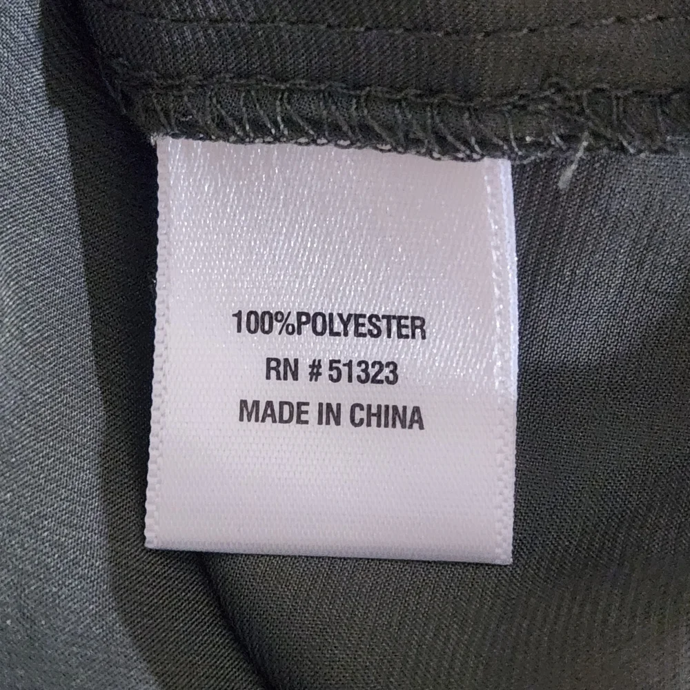 1 State Olive Green Satin Top with Smocking Size Small Green Blouse - Picture 7 of 8